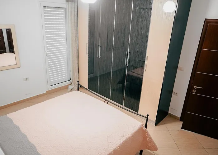 Gasthuis Cozy Gjirokastër