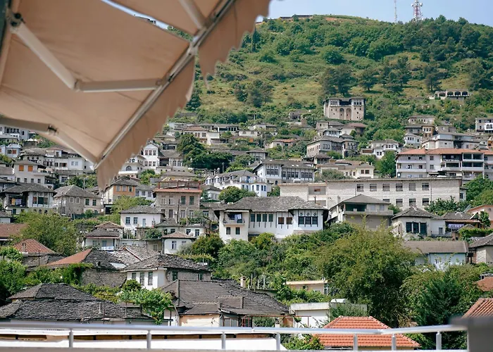 Cozy 3* Gjirokastër